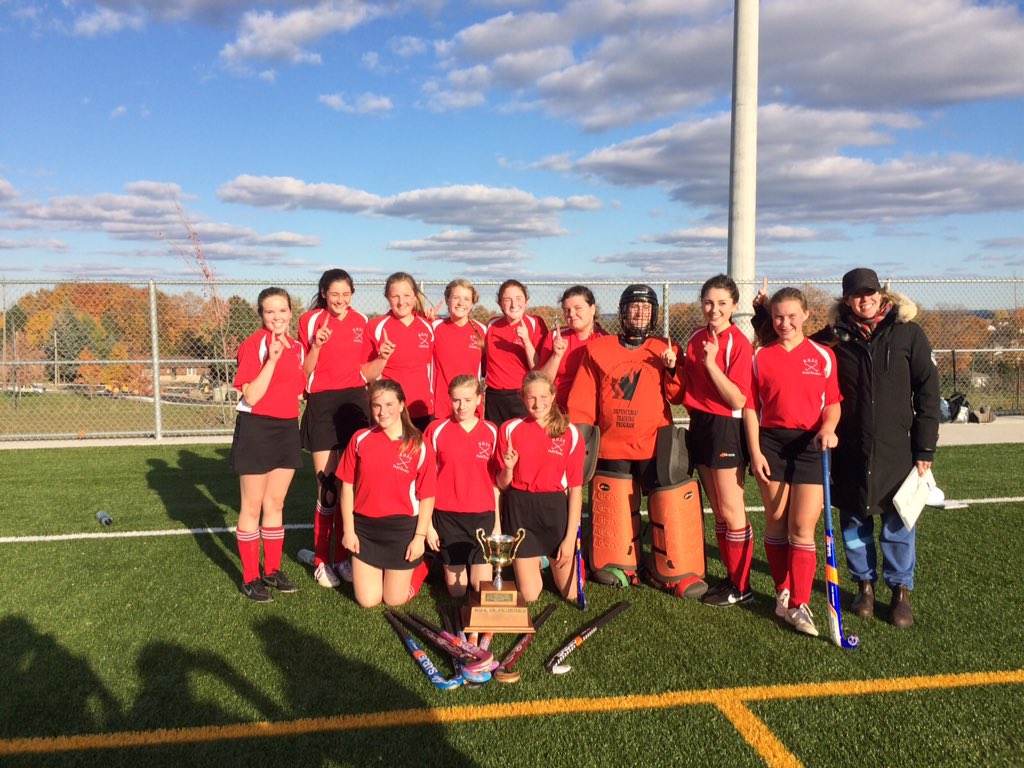 Briarann19's tweet photo. Congrats to @HHSS_RedHawks Varsity "B" Girls Field Hockey for also winning Kawartha today! #HALHIGHPROUD #REDHAWKS https://t.co/ArRxlPpvqF