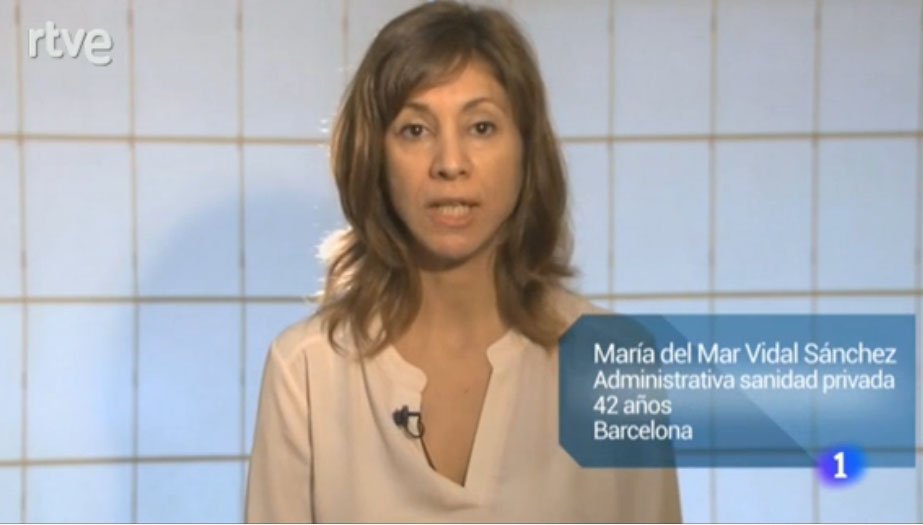 rtvenoticias's tweet photo. .@marianorajoy contesta a preguntas de @anablanco_tve  y 12 ciudadanos en https://t.co/iixDfGhDP6 https://t.co/7fctJZ7WY7