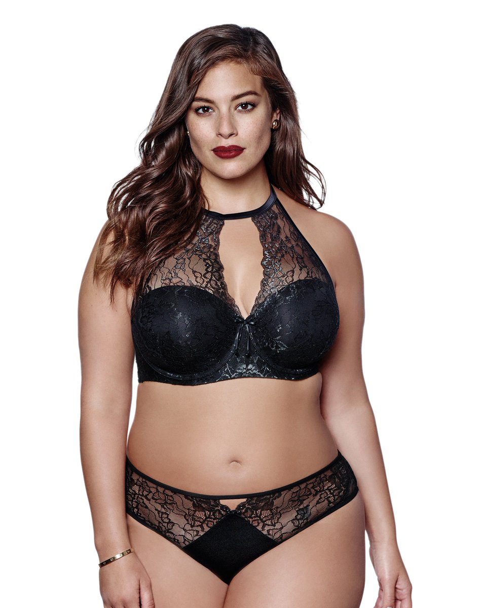 SimplyBeUSA's tweet photo. Feeling sexy is feeling confidant! #AGxSimplyBe #SimplyBeSeductive @theashleygraham https://t.co/qgk0n7MBrh https://t.co/UpsX3ONkoo