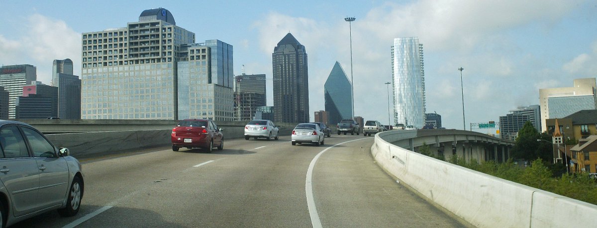 DallasBizNews tweet picture