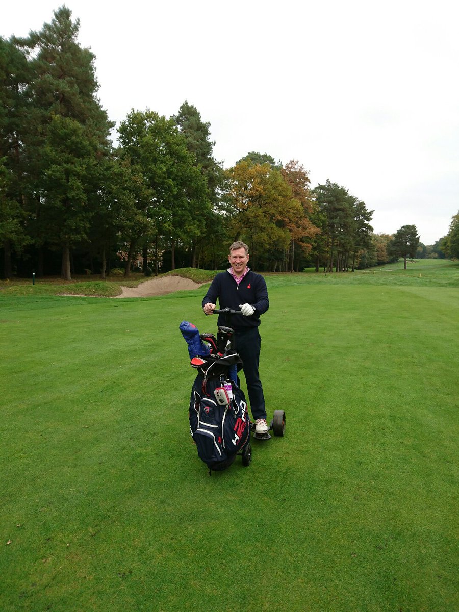 jeremycary's tweet photo. New @RolleyGolf made its debut at Wentworth today, great fun. Thanks @Arnolddutoit https://t.co/yWf59nLQGf