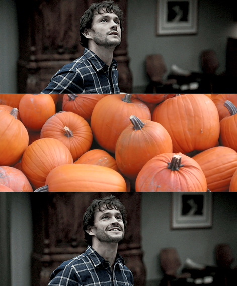 MelancholyPhoto's tweet photo. I got a Gold Ticket for Behold The Red Dragon @starfuryevents Hannibal Con. I’m so happy I could carry a pumpkin https://t.co/hpTojqk3w1