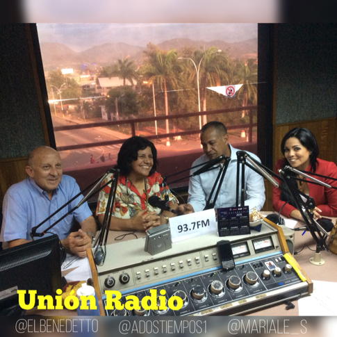 unionradio93_7's tweet photo. En la cabina de #unionradio 93.7 @elbenedetto y @Mariale_S acompañados de Betti Mota y Jesus Marcano @ADOSTIEMPOS1 https://t.co/RfEJyDyUZ3