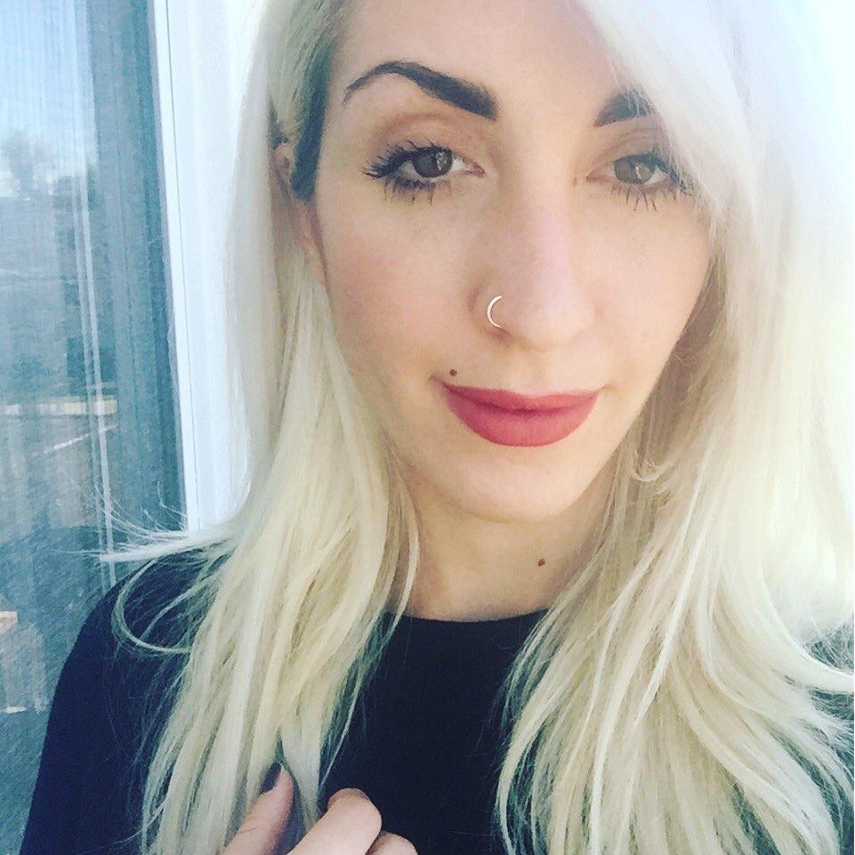 MyahMarie's tweet photo. Sometimes life calls for a fake nose ring https://t.co/1QiruwNjKV