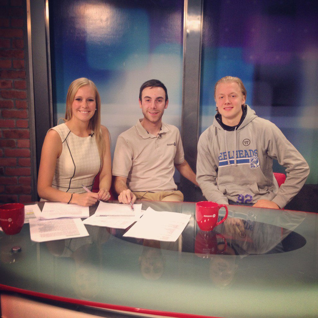 PeelSports's tweet photo. @snipeshow98 joins us on today's episode! Catch the @OHLSteelheads leading scorer at 6pm tonight on @RogersTVPeel! https://t.co/0H3WwPqcjF