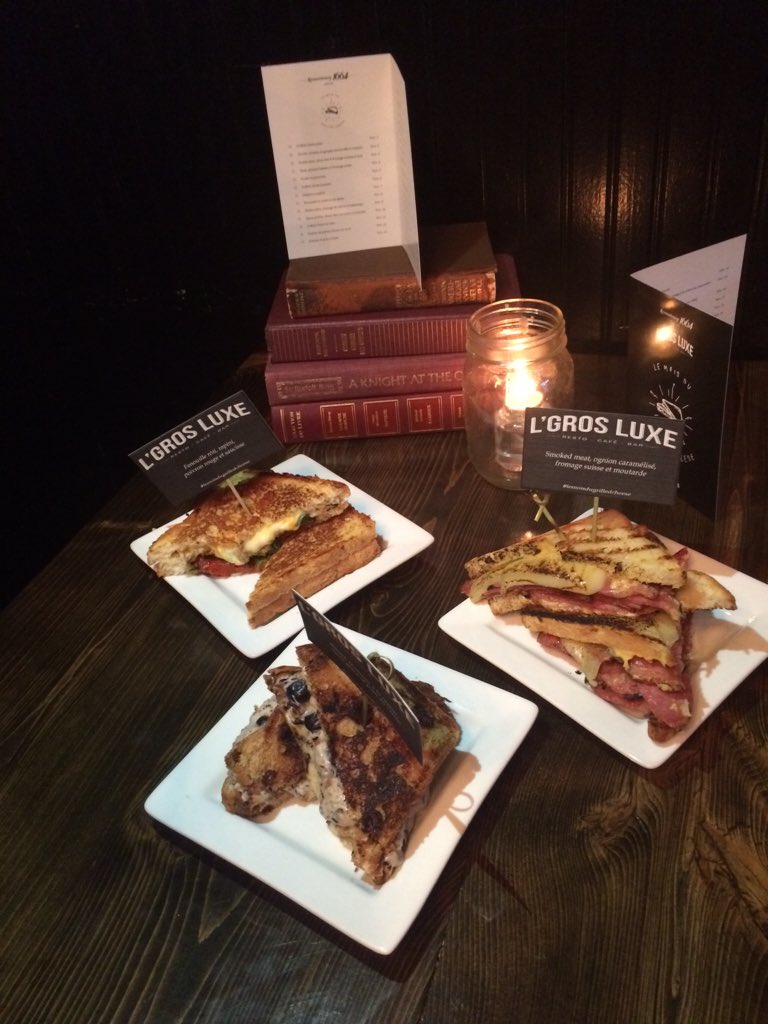 Snack time with <a href="/GeeLove_/">Gee Love</a> :) Grilled Cheezus for 30 days <a href="/Lgrosluxe/">L'Gros Luxe</a> #MotivationMonday