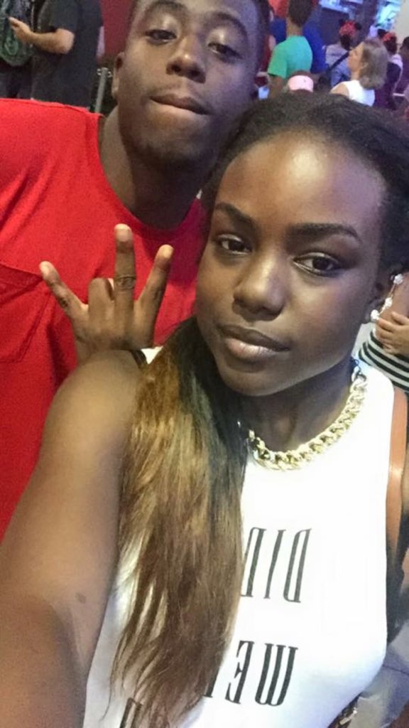 simplyyolacia1's tweet photo. My whole heart in a picture β€οΈ @Keshoin_5 #mcm #myenergykit π https://t.co/mCWxmqQYiV