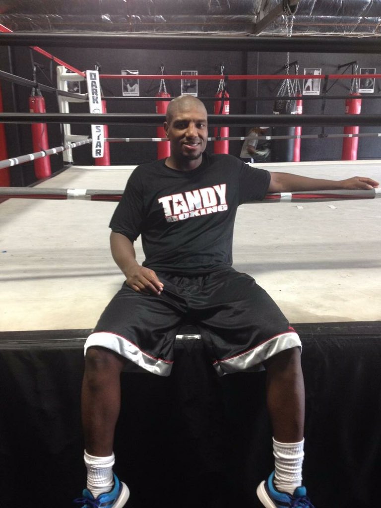 TandyBoxing tweet picture