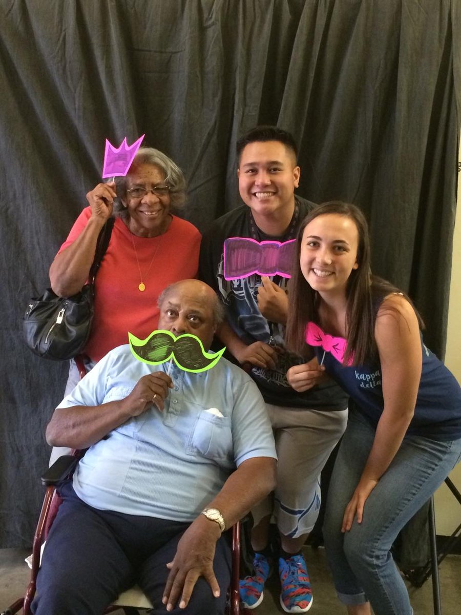 'Family' photo! Thanks student & volunteer trainers. Happy #appreciationweek #SDSUFit #adaptivefitness #fitnessrehab