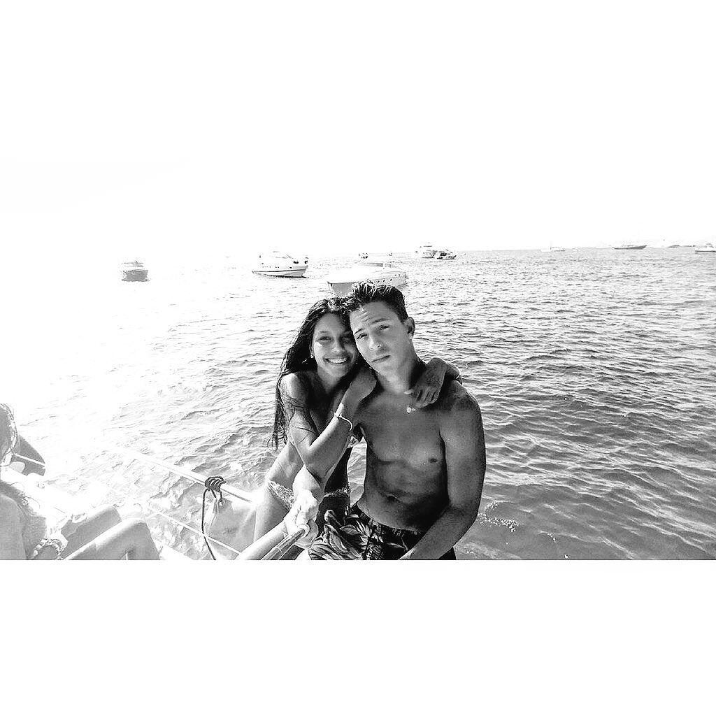 AlvaroMarquezL's tweet photo. @AnaAriasJ q te quiero pequeña koala 👰🏽🐨 https://t.co/nnCk59nDGd