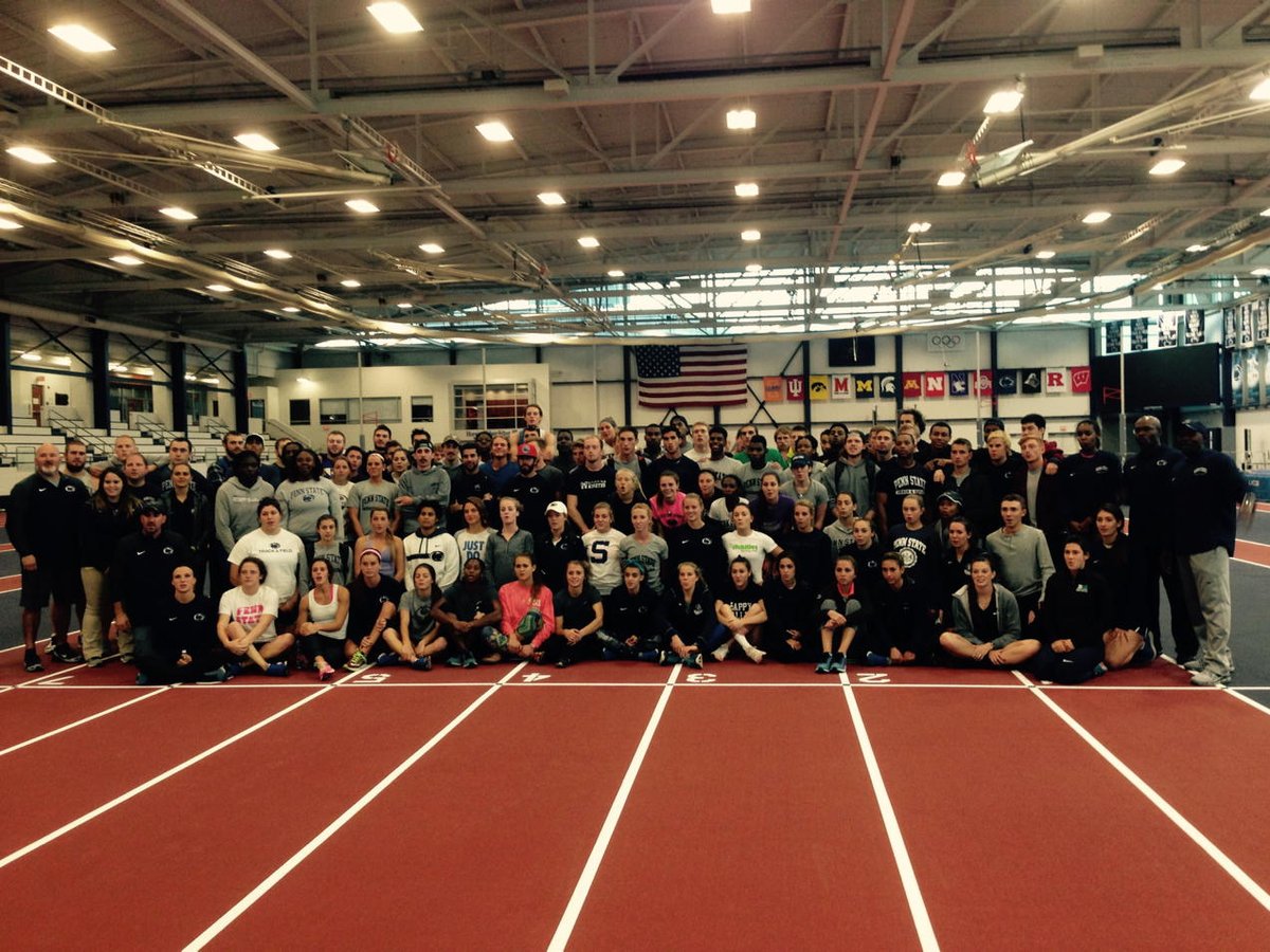 charmelle44's tweet photo. @PennStateTFXC @FitforFritz #family #WeAre #PennState https://t.co/LvodIrgqaX