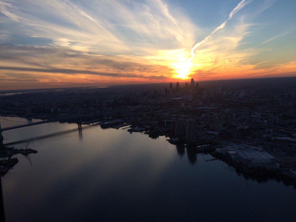 #sunset #philly <a href="/NBCPhiladelphia/">NBC10 Philadelphia</a> <a href="/SkyForce10/">NBC10 SkyForce10</a>