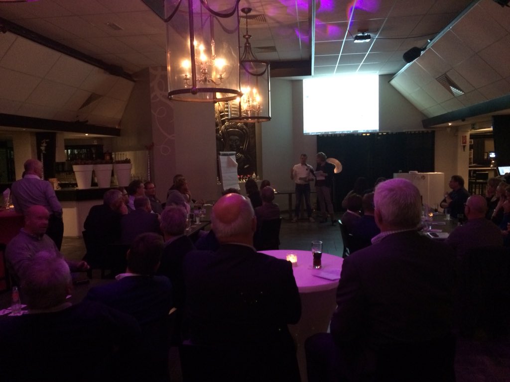 EKleissen's tweet photo. Ondernemers willen samen met de gemeente #Dinkelland een stip op de horizon zetten. #Ondenemersklimaat https://t.co/o8uto7ZruA