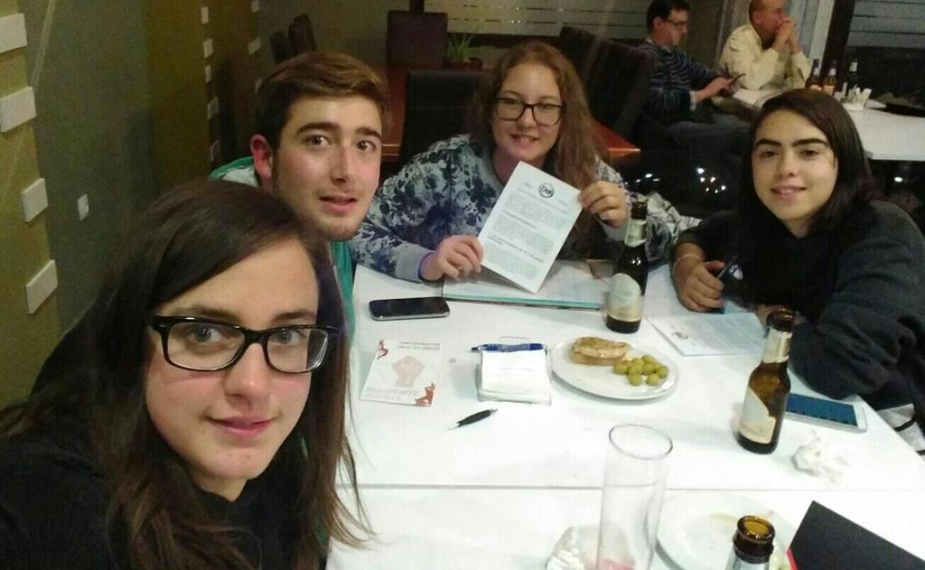 JJAACaniles's tweet photo. Aprendiendo y debatiendo sobre el #NOalTTIP en #Caniles #Granada #TTIPen140 https://t.co/9lqCqlfyMe