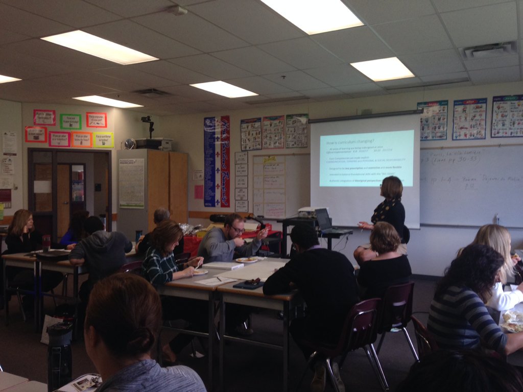 TimCross7's tweet photo. Enver teachers always learning #EnverLearns https://t.co/6YRHOZXGU1