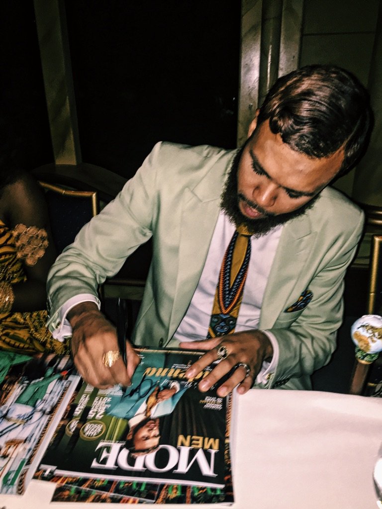 Elledivaa's tweet photo. Boo RT @VESTITOBENE: #ModeMenMagazine #ClassicMan #Jidenna Cc @jidenna @wondaland @fearandfancy https://t.co/tTzqTpgXrz