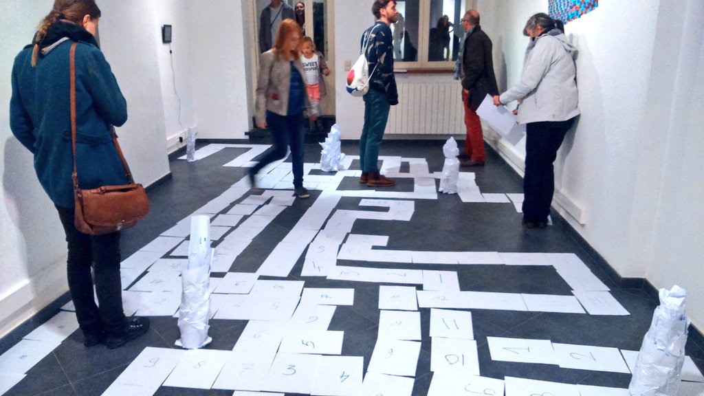 greigburgoyne's tweet photo. @drawingroomldn #Scapelands #Drawingbox #performance #walldrawing #film https://t.co/zt9hbBxi7m