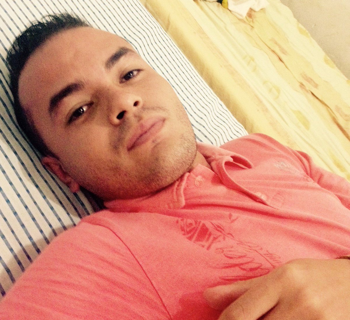 felipim70's tweet photo. I'm at Em Residência https://t.co/dic8xOq76h https://t.co/S27a0DQnKX