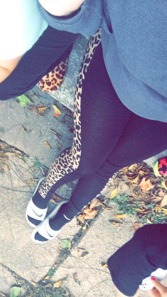 meagansawyer918's tweet photo. In honor of @salicerose #IDGAFDay! #notmatching #comfortable #nofucksgiven @salicerose https://t.co/V7Fwa2flmm