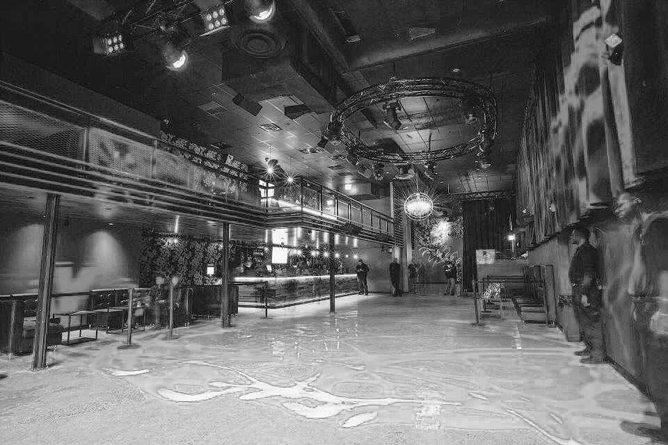 luxuryPHL's tweet photo. @codaphilly before the madness #PhillyVIP https://t.co/CuHYLfpvZv
