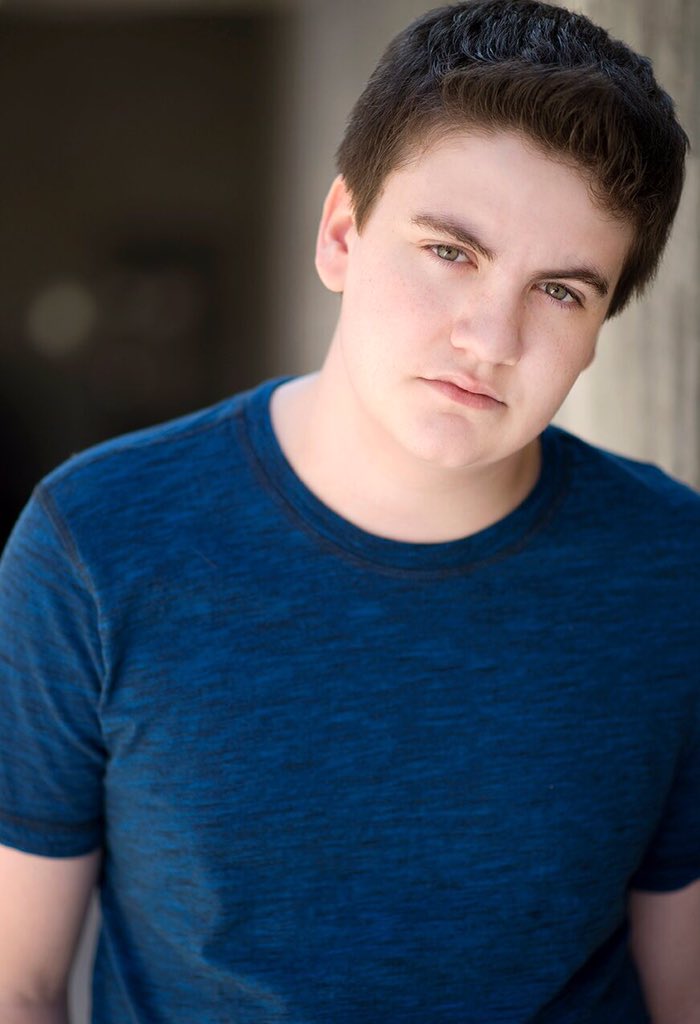 TannerSaunders's tweet photo. New Headshots! Thanks @IanReddPhotos! https://t.co/I4LtXCrJi4