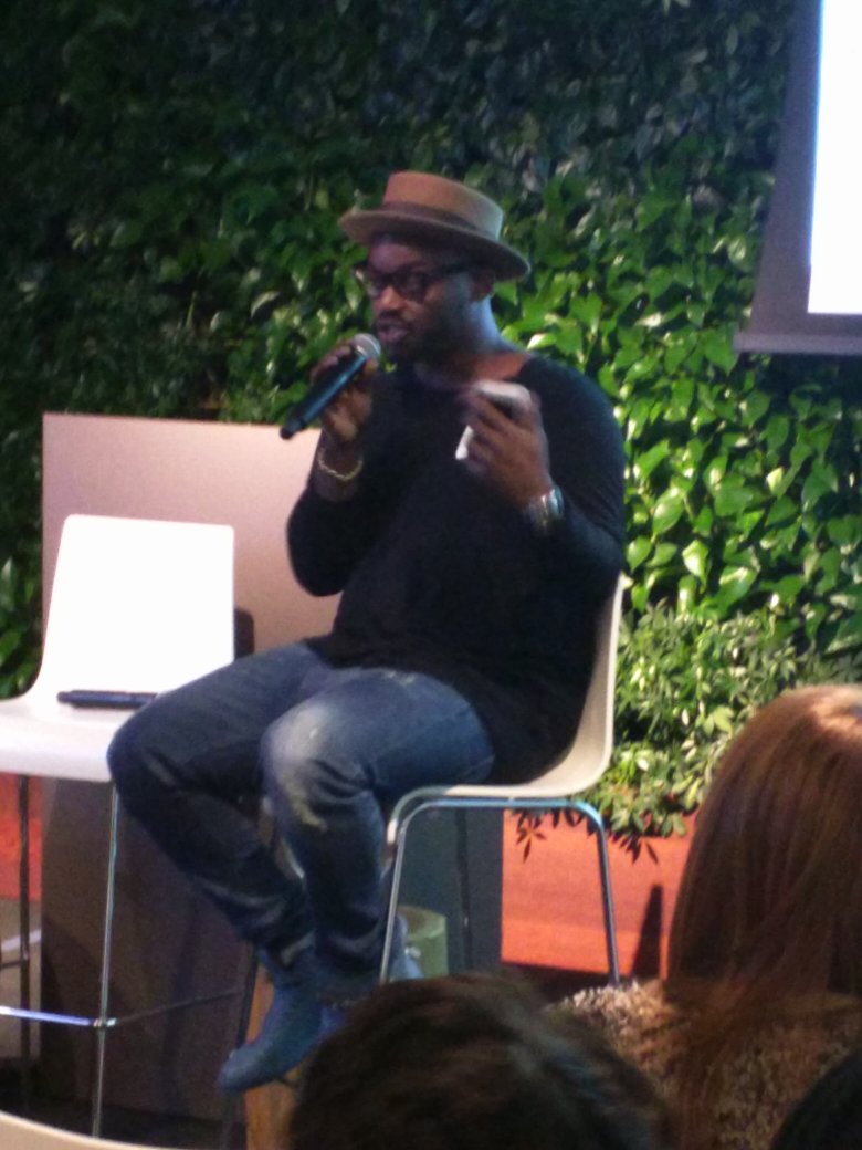 Roscoe_Labs's tweet photo. Final #DREAMatTwitter speaker: @DJTayJames. If we get a RT from his boss @justinbieber... who knows what'll happen. https://t.co/omxsRqCqpq
