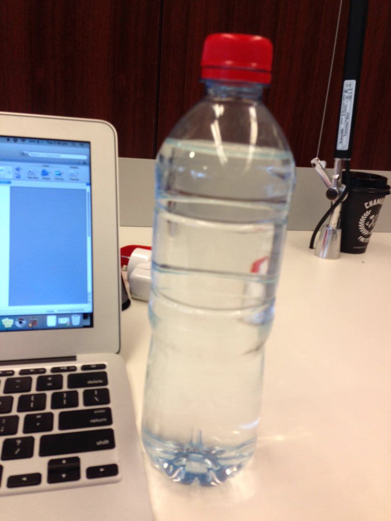 TomasEdwards96's tweet photo. Protip! Hydration is essential to your everyday living! #nowthatsatweet #waterisforwinners https://t.co/BjqiGzXMbt