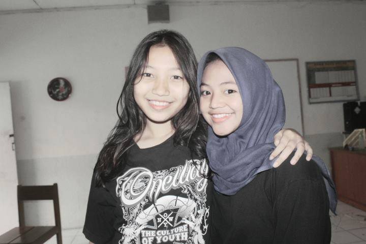 raslinaaaa tweet picture