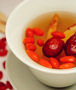 kangdi02's tweet photo. In autumn,drink jujubes tea is good for your health.They can improve health of skin,cleanse blood,relieve stress etc https://t.co/5fXBWOKfOn