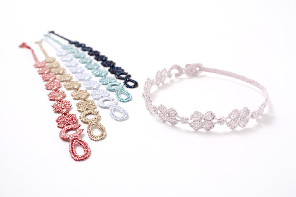 Cruciani_C's tweet photo. Recommend for Clover Lame
ベストセラーシリーズ「クローバー」に、キラキラのラメが入った存在感のある上品なデザイン☆
カラーは6色展開です…https://t.co/AYMX0IuL0J https://t.co/201eqo58nW