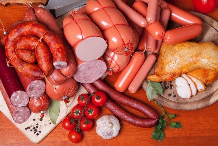 DailyAthenaeum's tweet photo. EDITORIAL – Moderating diets, staying healthy | https://t.co/1Rhsgg9h3F https://t.co/l5jQMSL0dn