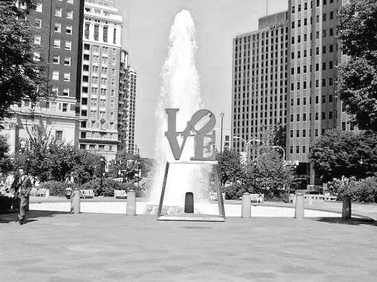 luxuryPHL's tweet photo. Love Park https://t.co/K2zV8C0mUL