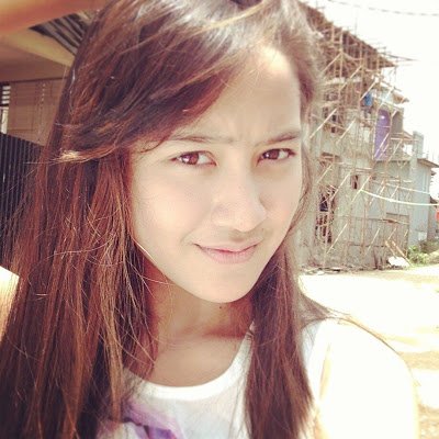 Diary_SL's tweet photo. [Save/Repost?IzinTag] #Happy1MSalshalova #ProudToBeSalshalova @Salshaabilaa @SLCreative8 @HelenOktav https://t.co/GEiZgB7ttR