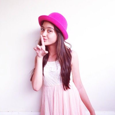 Diary_SL's tweet photo. [Save/Repost?IzinTag] #Happy1MSalshalova #ProudToBeSalshalova @Salshaabilaa @SLCreative8 @HelenOktav https://t.co/GEiZgB7ttR
