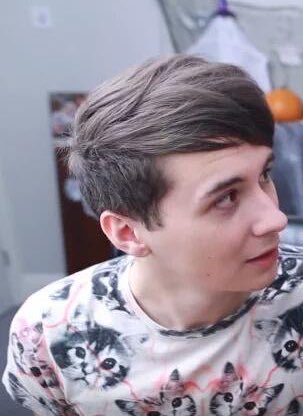 howellobsession's tweet image. baby looks cute here