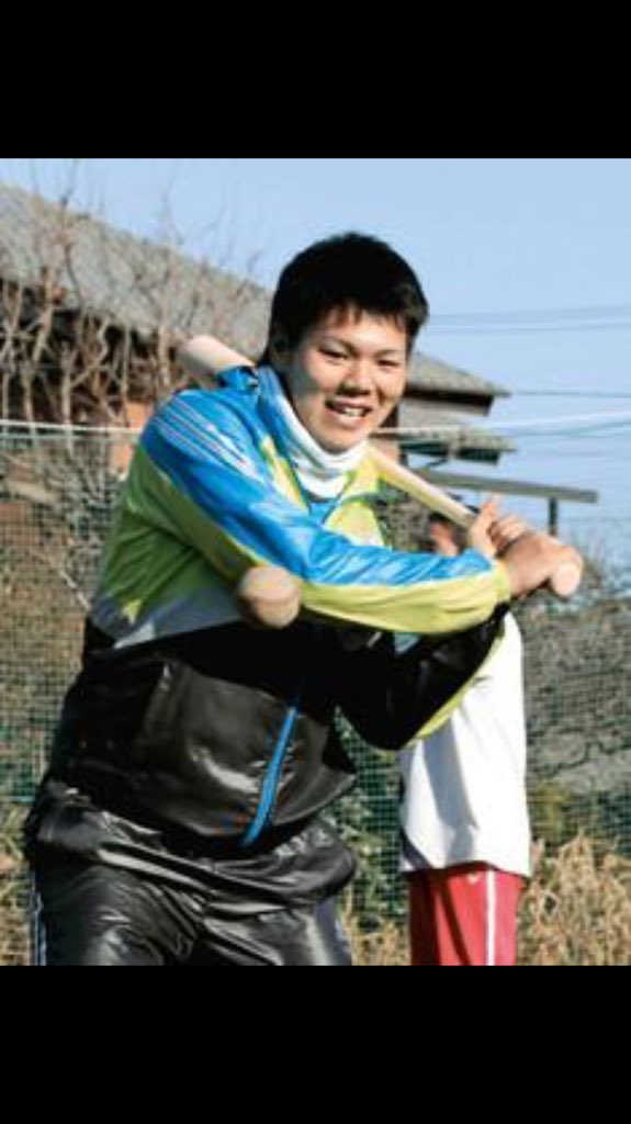 Kazuki_dra_0429's tweet photo. 高橋周平ファンの僕もやります！ 

周平選手の誕生日を記念して1月18日の1＋18で118RT目指します！
あなたのRTで来年の周平選手の成績が決まります！たくさんのRTを！
RTしてくれた人全員フォロー！ https://t.co/M1sjcqgFQQ