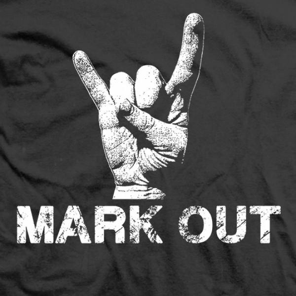 freeway_chris's tweet photo. #GoodStuff at @BShopWindow #MarkOutMonday https://t.co/Wj364yaGLG