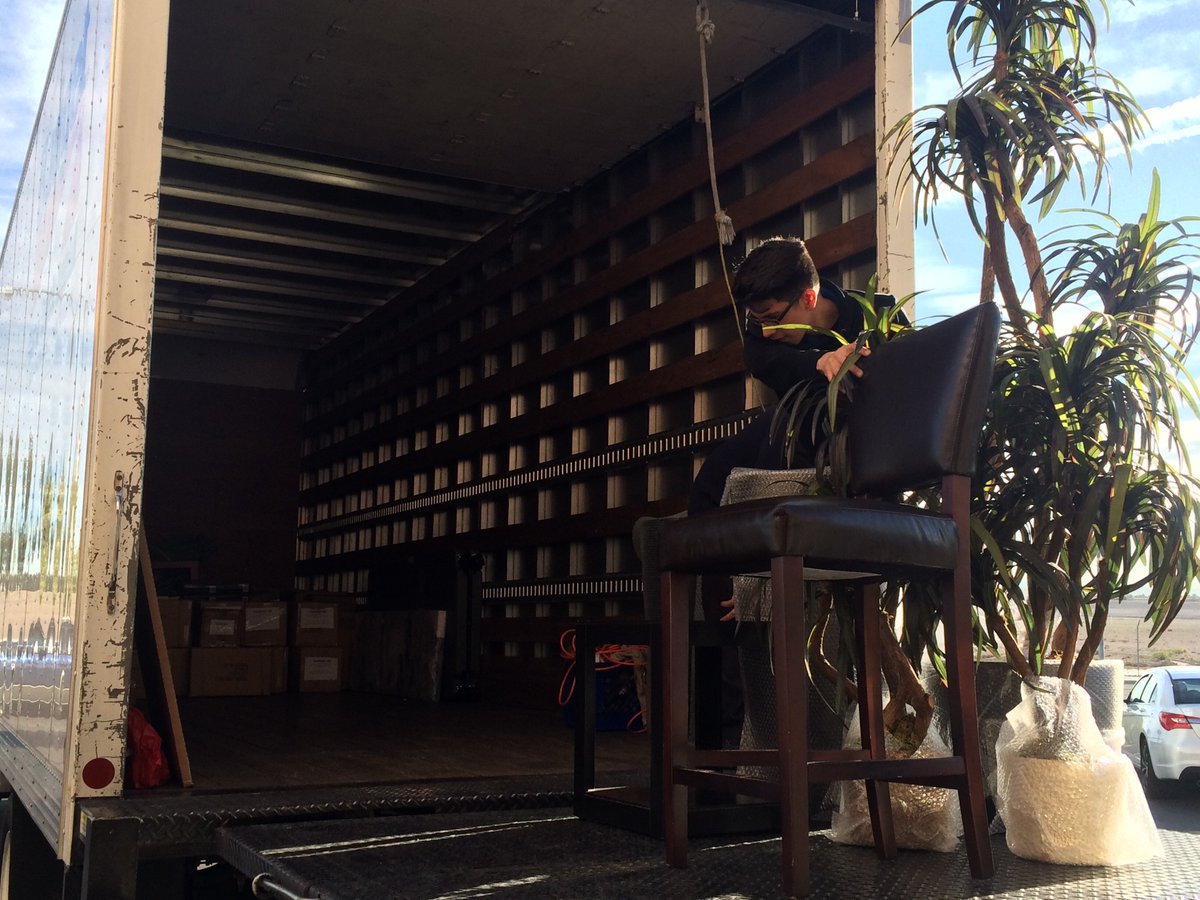 OfficeDynamics's tweet photo. Moving Day! 175 boxes moved today. #adminconf #redrocklv https://t.co/gZLAfKlRvz