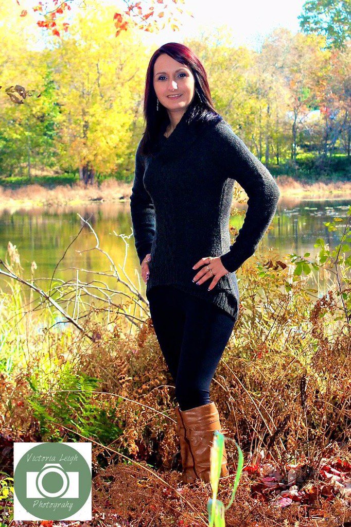 QuoteCityGirl's tweet photo. #fallfashion #model #FallColours #fallshoot #fallmodel #fashionphotography #photographer #Fallportrait #fallattire https://t.co/sq9No8bv91