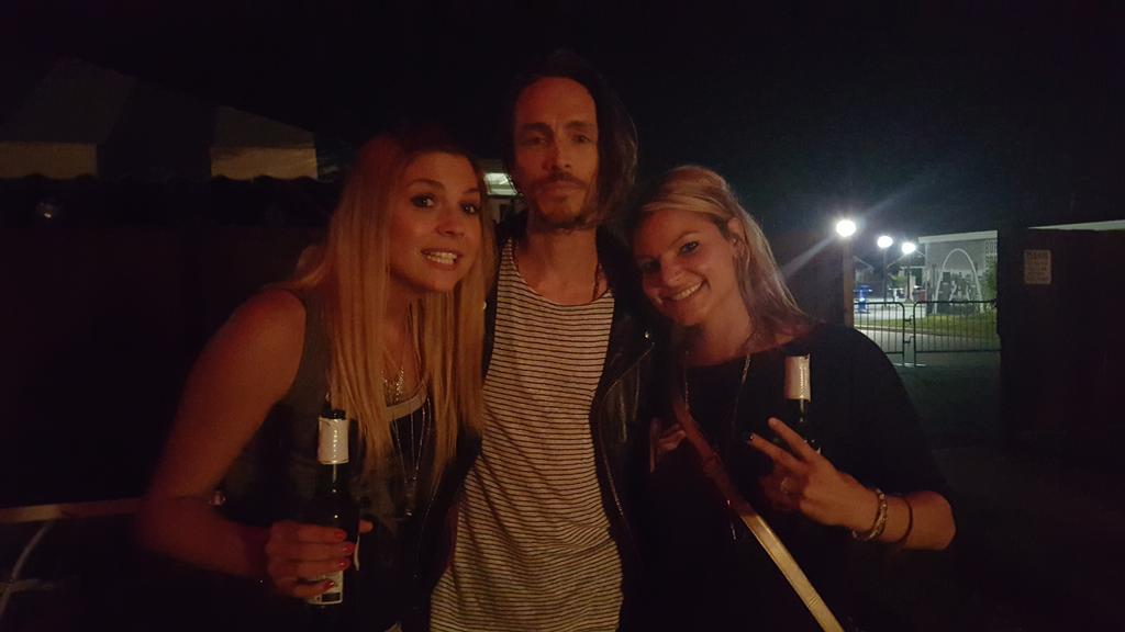 amster87's tweet photo. @IncubusBand My K and I https://t.co/MdP5BEHNrK