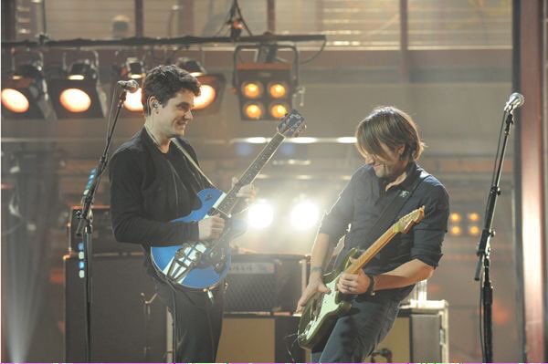 Happy 48th birthday    one of my favorite duos with John Mayer! 