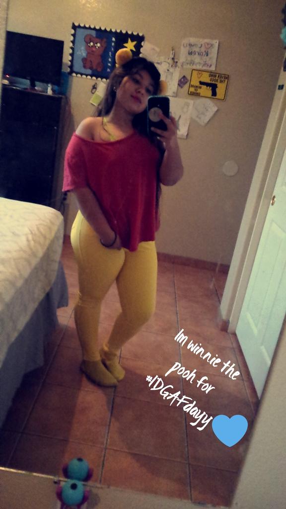 DuhItsKaren's tweet photo. Im winnie the pooh for #IDGAFDay since @salicerose  looks like piglet from winnie the pooh ♡♡ i love you https://t.co/qwCd8utNlR