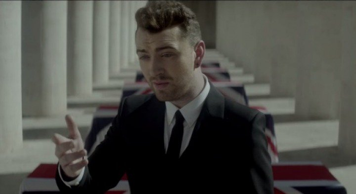 usonica's tweet image. ¿De qué trata el videoclip “Writing's on  ... - usonica.com/otros/curiosid… #WritingsOnTheWall #JamesBond #SamSmith