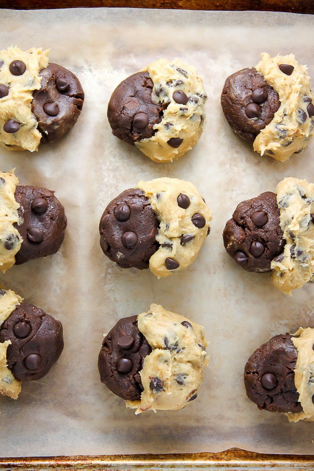 Podigyaudio's tweet photo. OMG. YES. The #brownie #chocolatechip cookies is a masterpiece via @HPLifestyle https://t.co/m6ekm9mqW4 https://t.co/qyeivofz7f