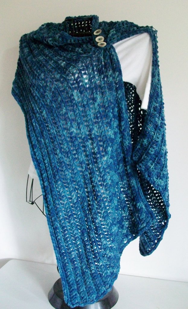 Bluestockinette's tweet photo. Deep Waters Easy Crochet Wrap Pattern Instant Download https://t.co/iPwzWS2nQy #etsymntt #CapePattern https://t.co/vaVrapN9Y5