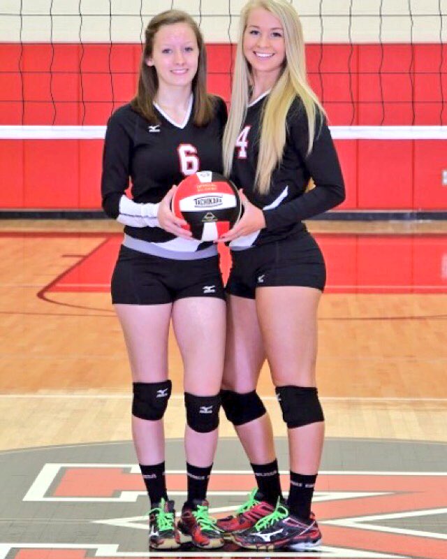 rileyduzenack's tweet photo. everyone plz come support us tomorrow night @ 5:30. wear red &amp; be loud❤️🏐 #seniornight #packthebirdcage #beatbonham https://t.co/oepdeqxqKH
