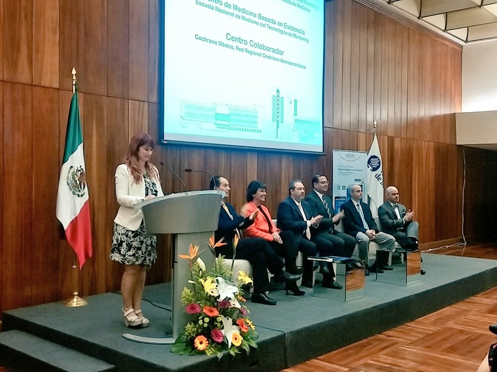 Escuela de Medicina y Ciencias de la Salud tweet media