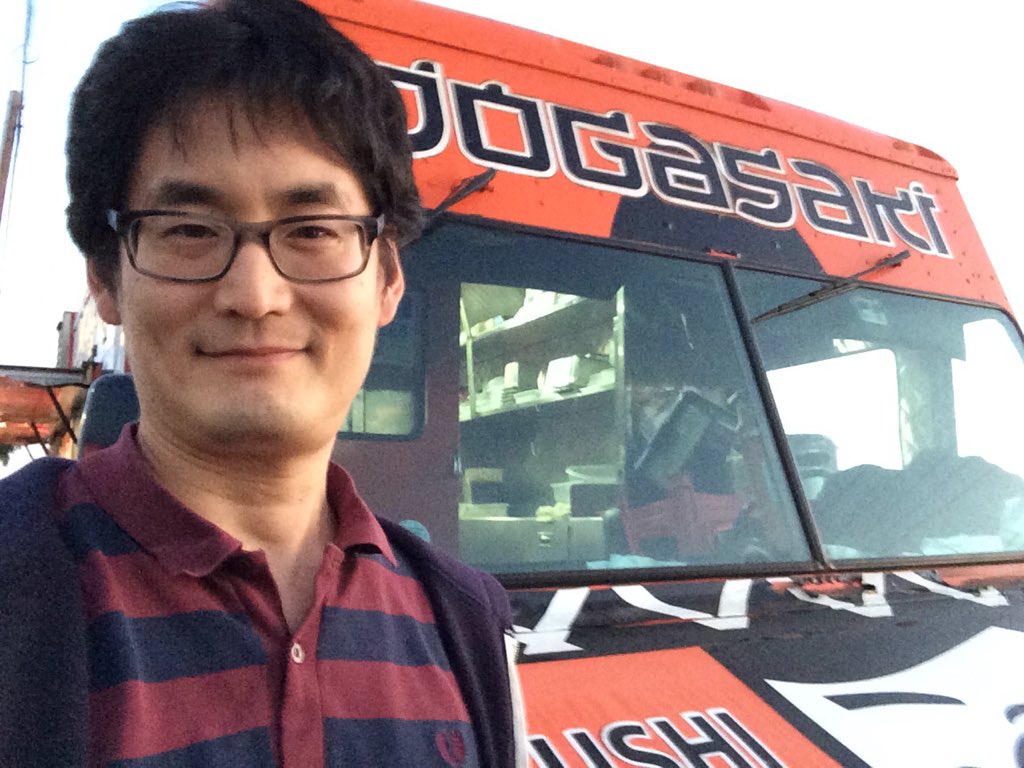 Hey, <a href="/pinguino/">ριɳɠυιɳσ 🍕</a>, guess what I found after our conversation last night! <a href="/JogasakiBurrito/">Jogasaki Burrito</a>