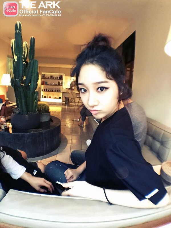 YUNA_PH's tweet photo. [FANCAFE] 151027 Happy 22th Birthday #HBDYuna https://t.co/nshe7J8YPv