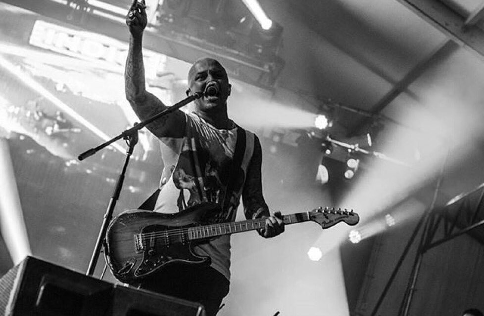CDCrock's tweet photo. #FlashBackCDC @unenano #RockXLaVida Parque Trasloma #cdcguadalajara 🇲🇽 #cdcméxico https://t.co/bORwOMcGrc